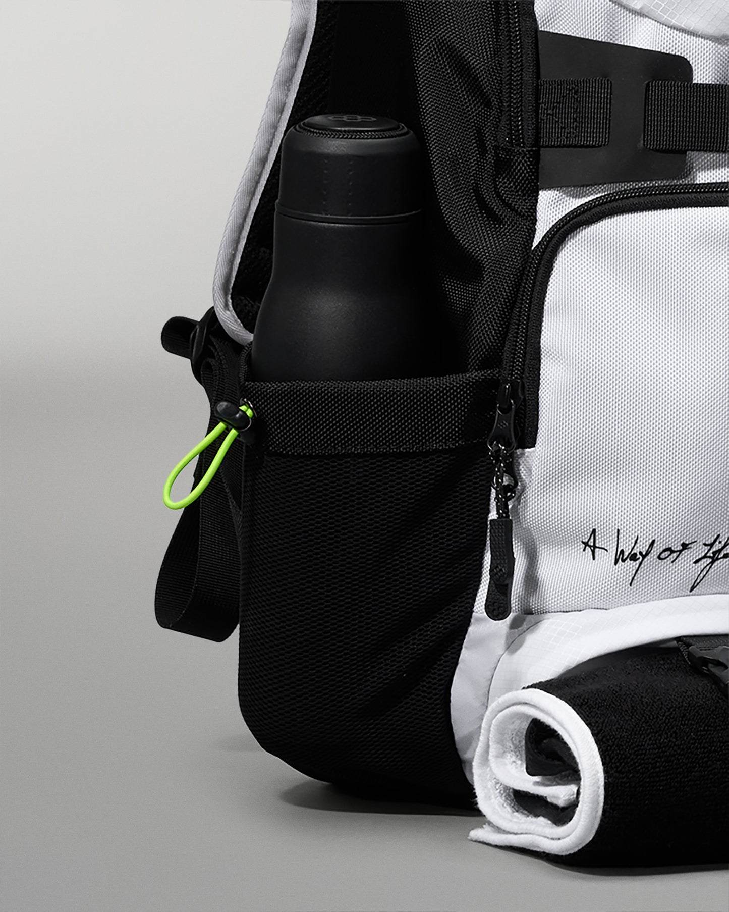 RUDIS Genesis Gearpack III - White