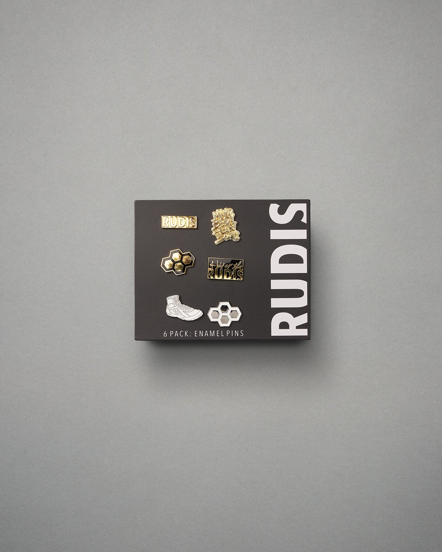 Lot de 6 broches en émail RUDIS