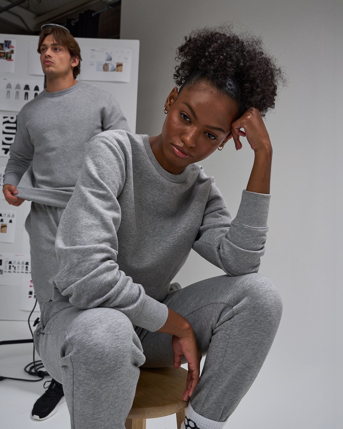Comfort Fleece Crewneck - Gray