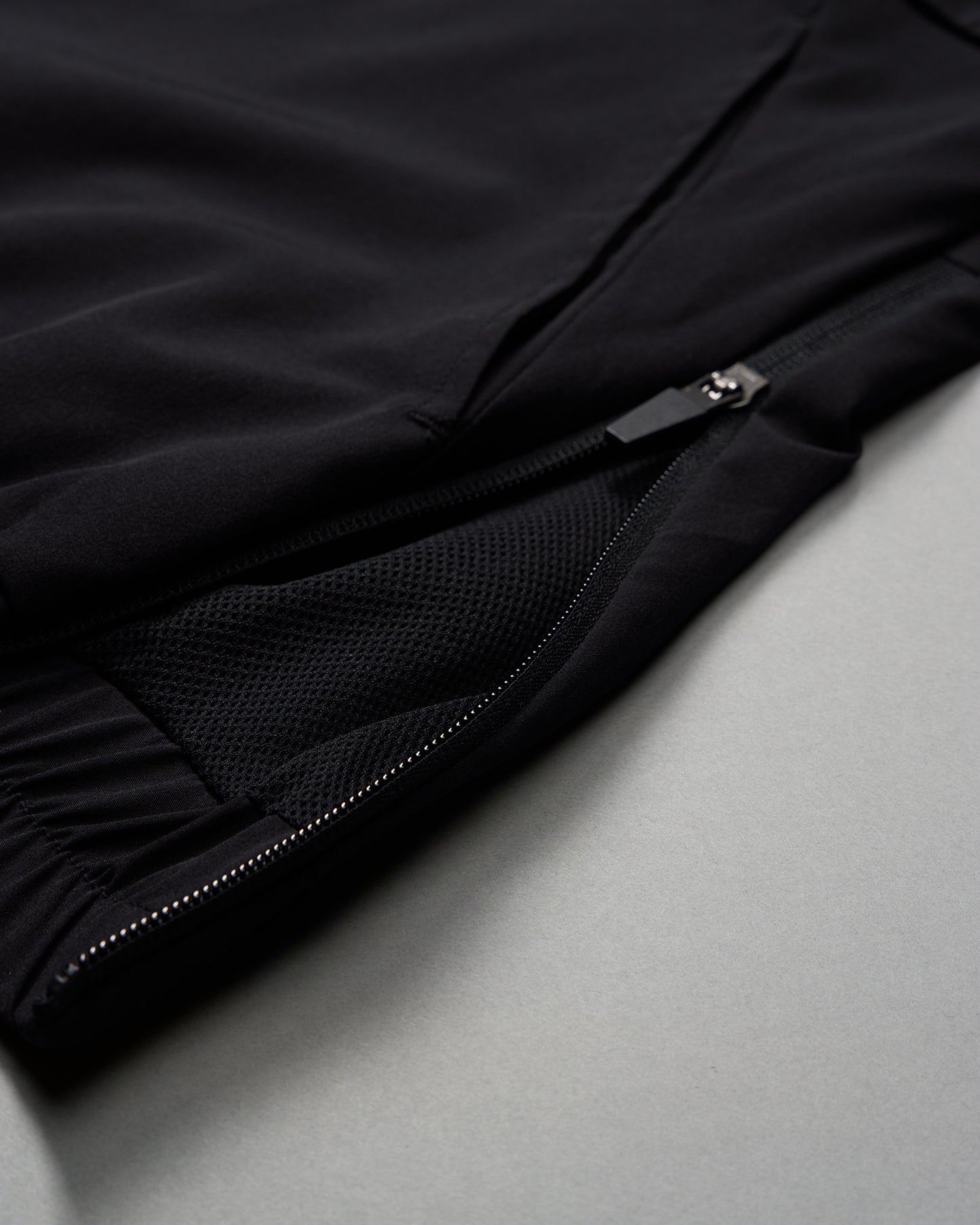 RUDIS 1/4 Zip Windbreaker - Black