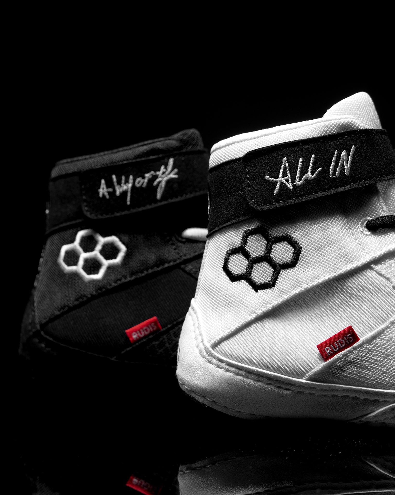 靴 risu University of Miami x adidas Originals ZX 5000 