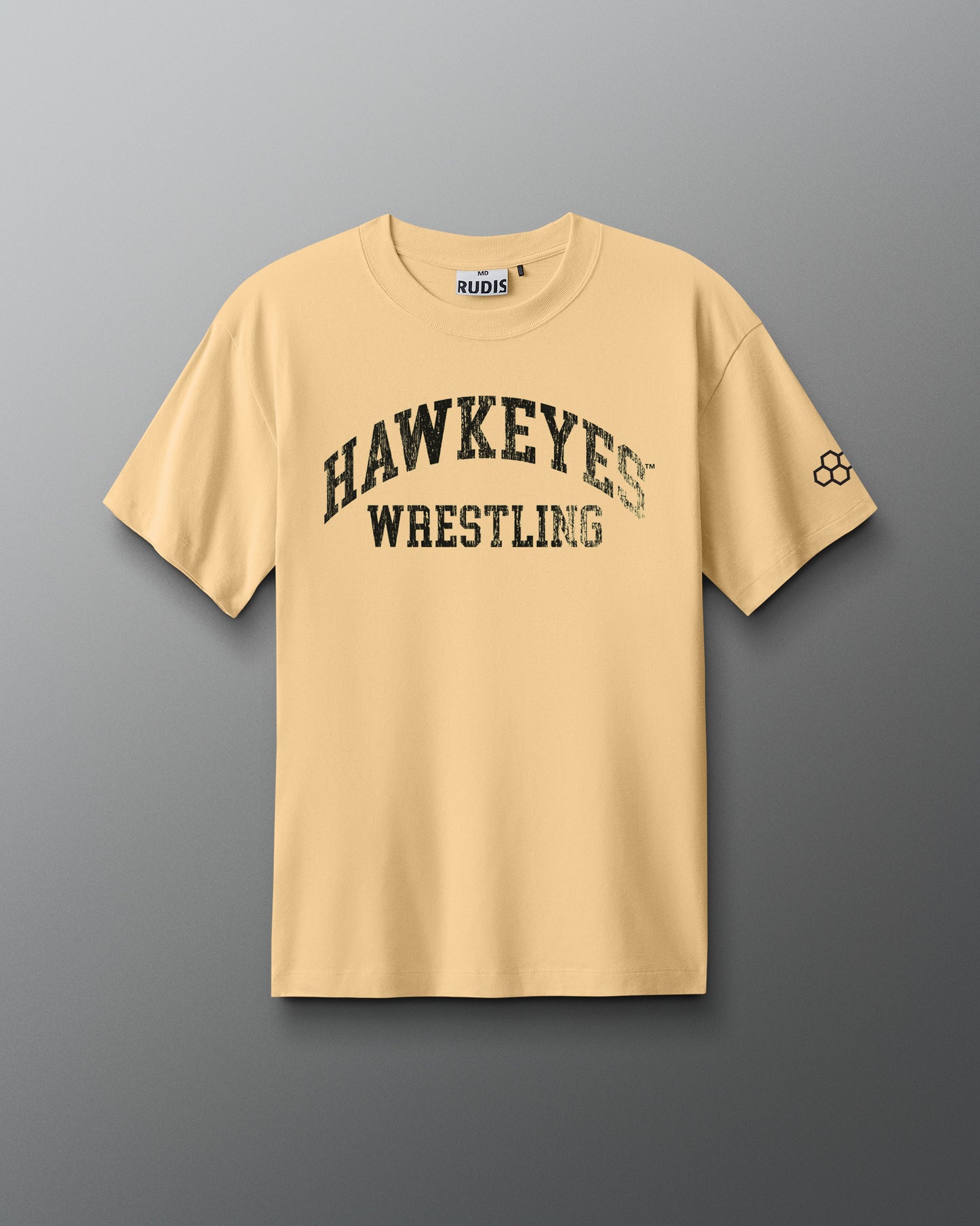 Hawkeyes Wrestling Vintage Arch Heavyweight T-Shirt