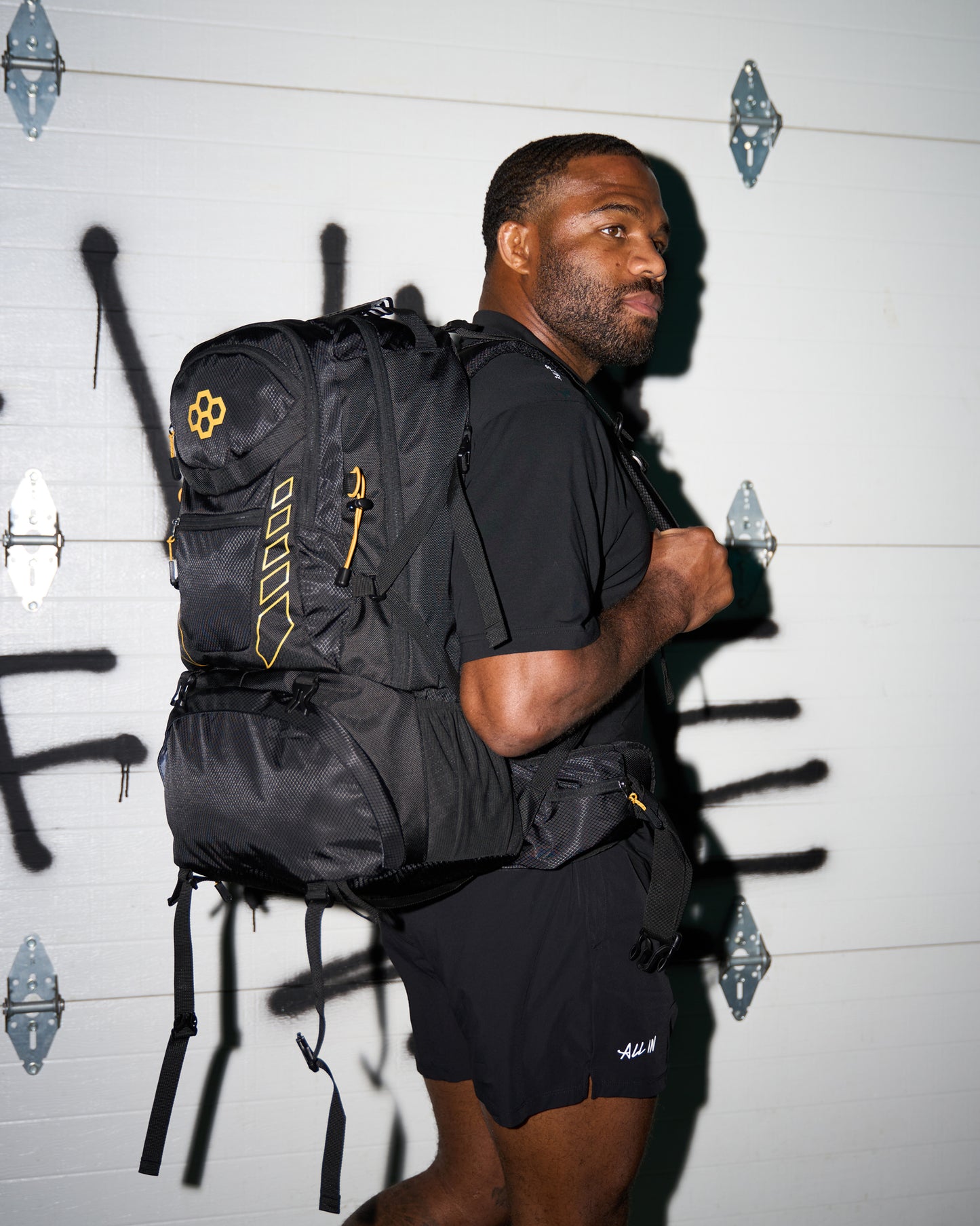 RUDIS Genesis Gearpack IV - Black/Gold