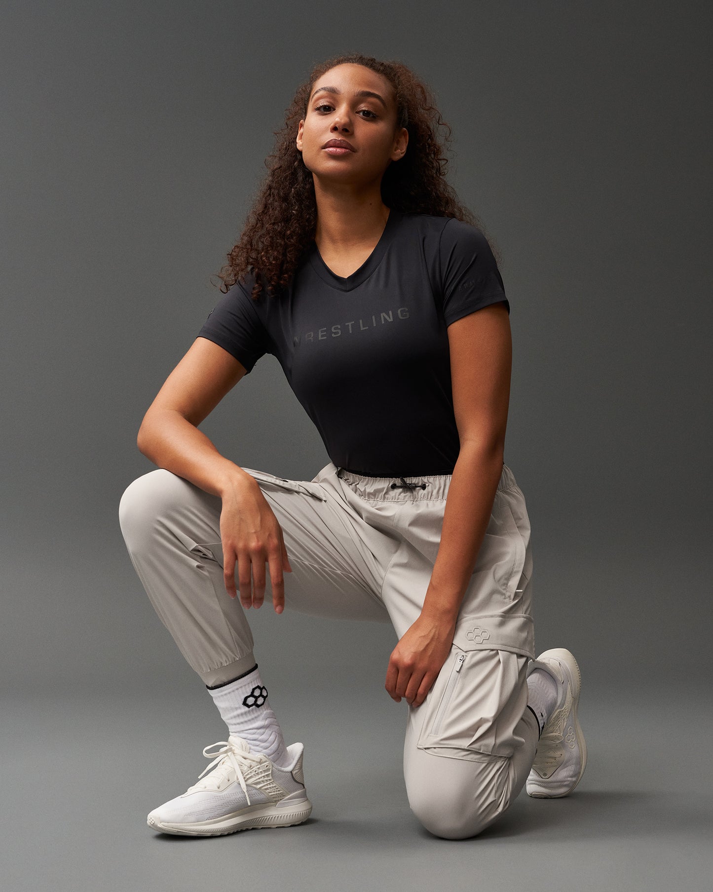 T-shirt col V pour femme Wrestling Performance