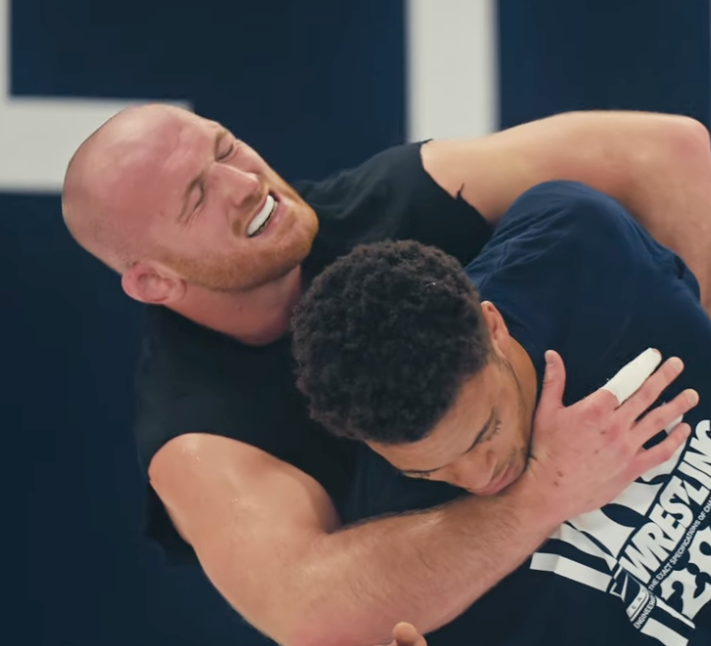 I18n Error: Missing interpolation value "description" for "Load video: {{ description }}"