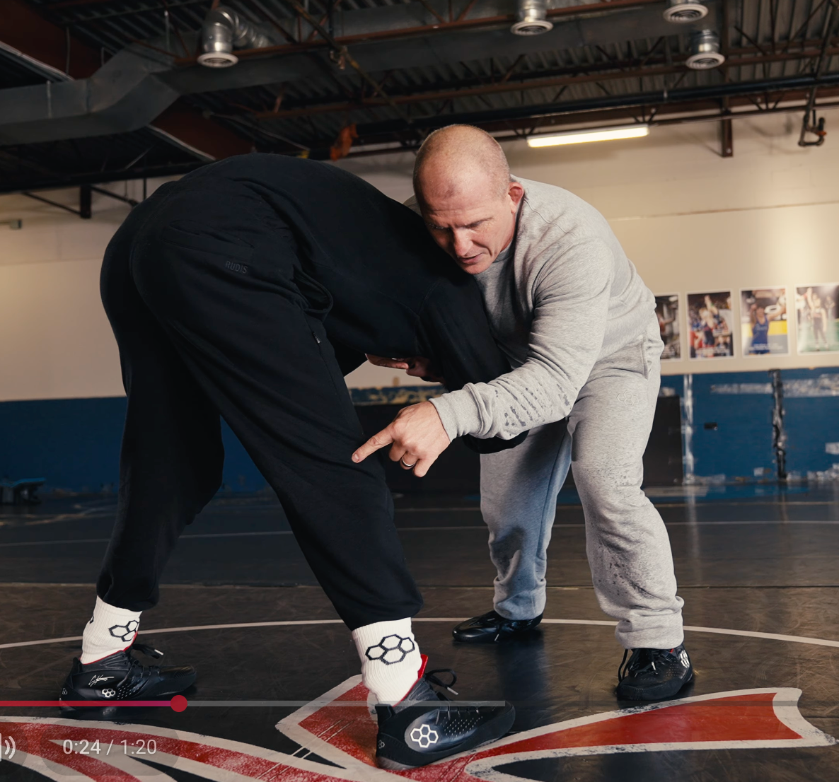 I18n Error: Missing interpolation value "description" for "Load video: {{ description }}"