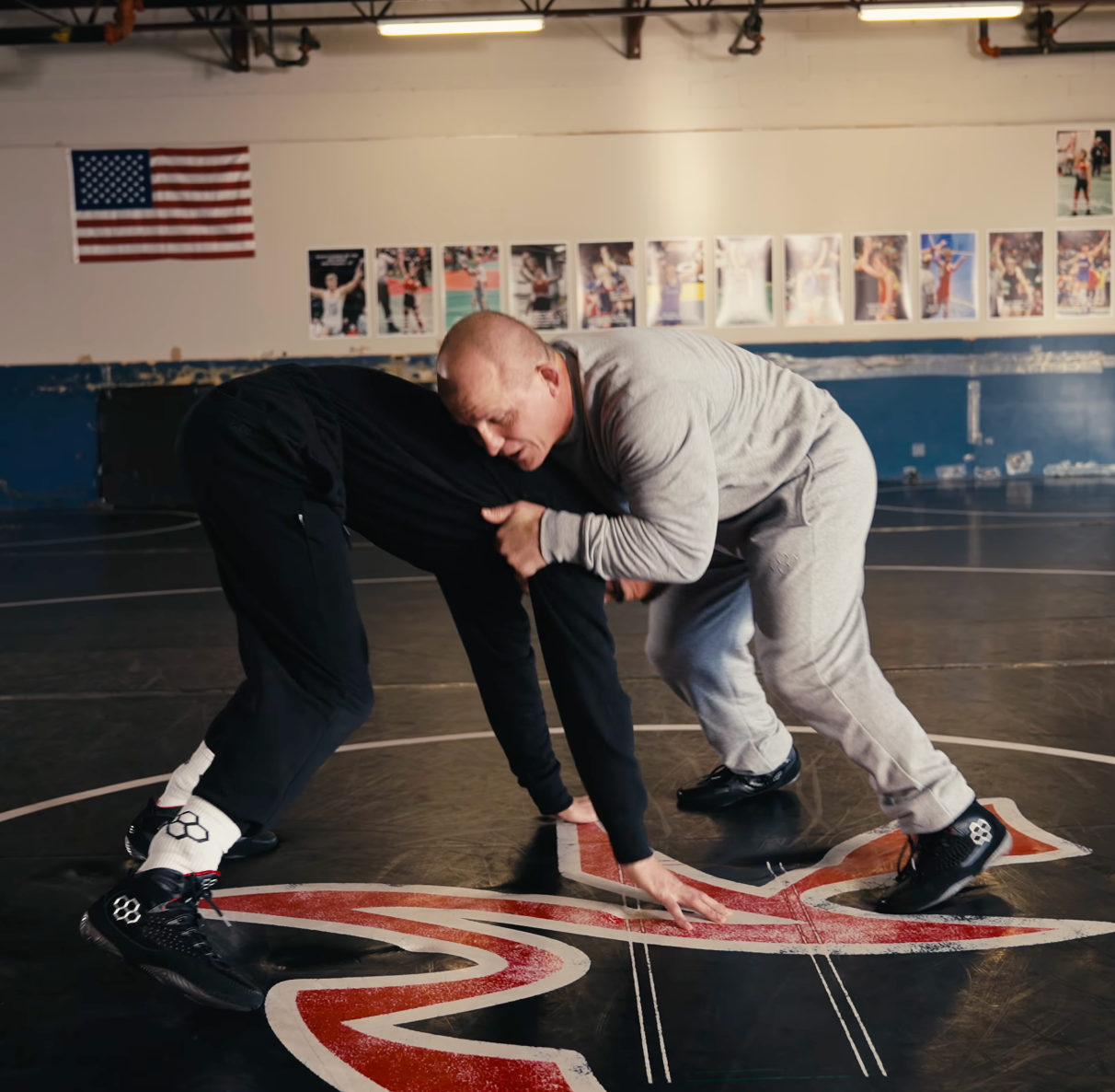 I18n Error: Missing interpolation value "description" for "Load video: {{ description }}"