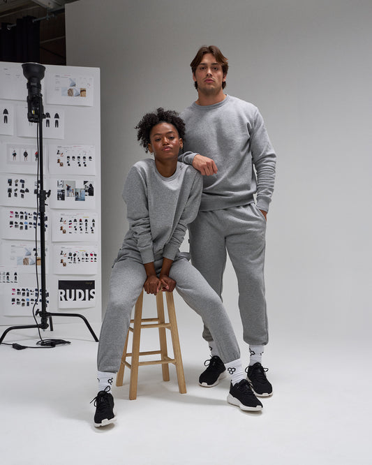Comfort Fleece Crewneck - Gray