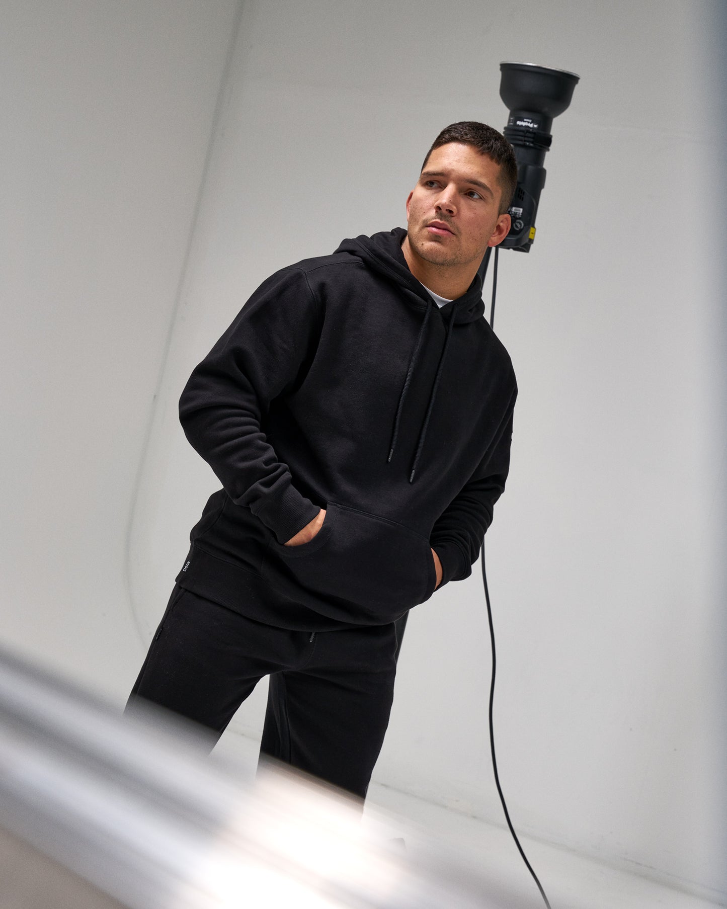 Sweat à capuche en polaire confortable - Noir