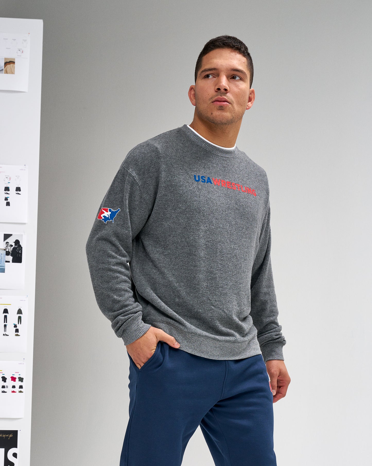 Pull ras du cou Hacci avec le logo de l'équipe de lutte américaine