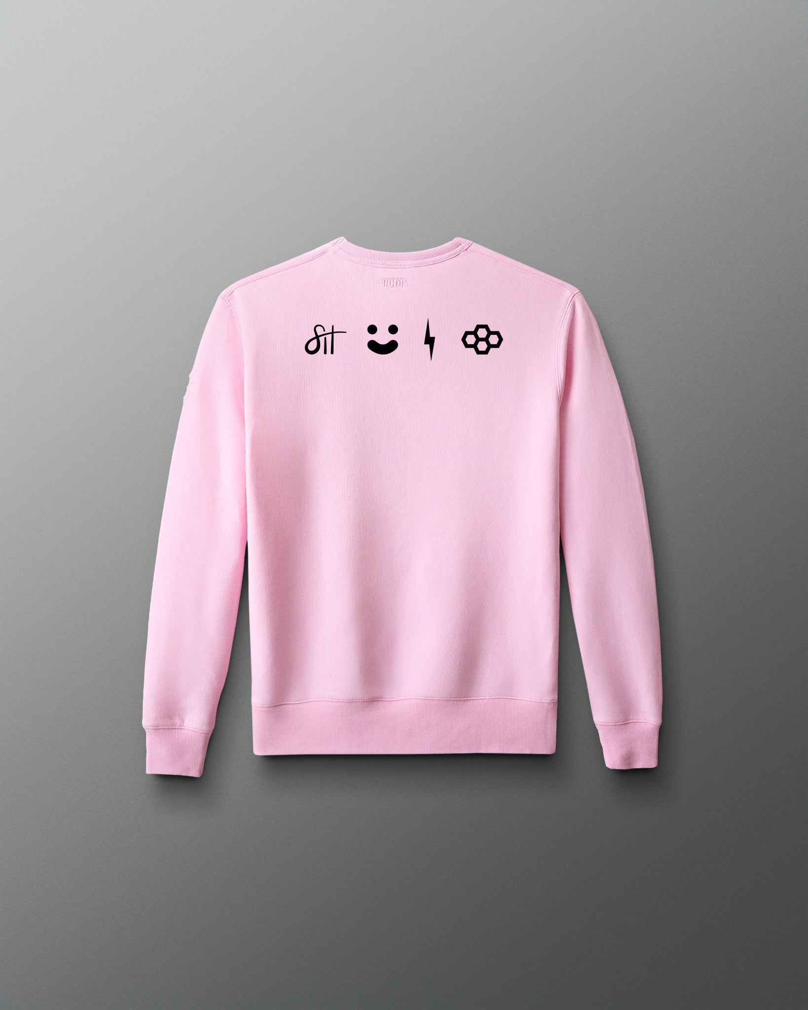 Sarah Hildebrandt Youth Crew – Classic. Confident. | RUDIS | RUDIS